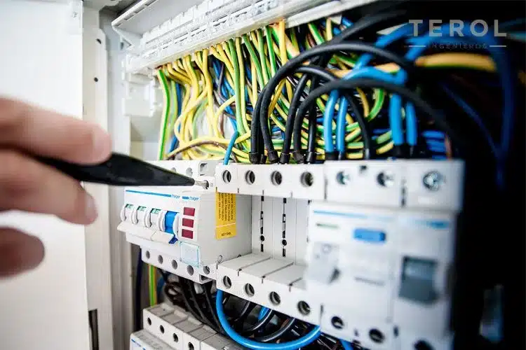 Instalaciones de Baja Tension